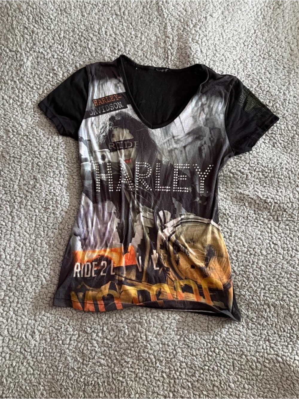 Vintage Y2K Harley-Davidson Black Graphic Studded V-Neck Tee with Orange Accents
